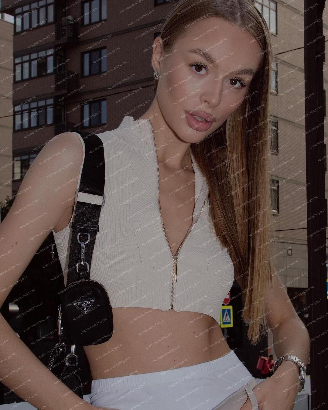 Эскорт модель Андреа из Москвы