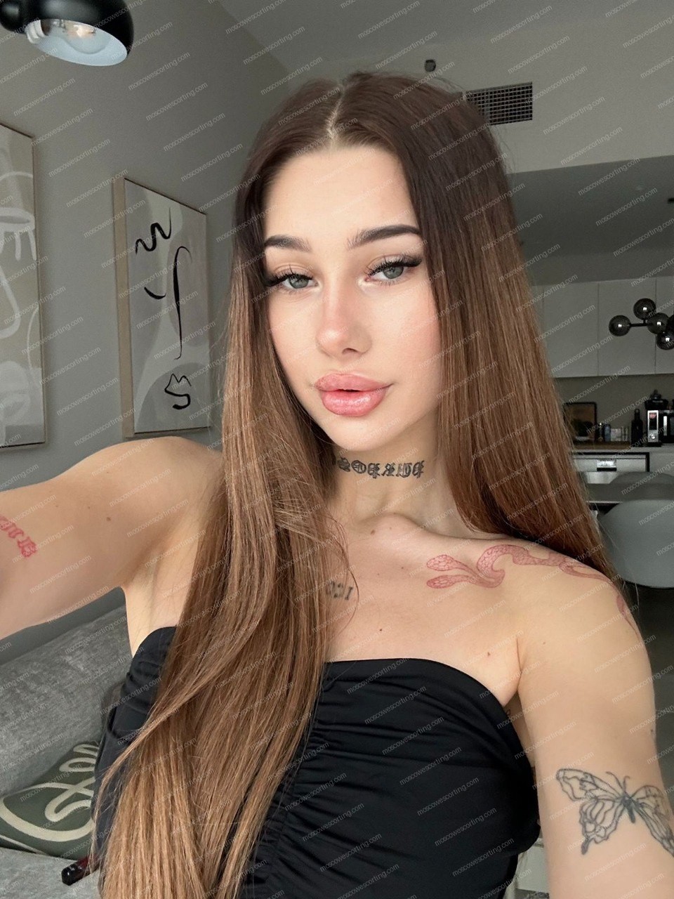 Эскорт модель Анвен из Москвы