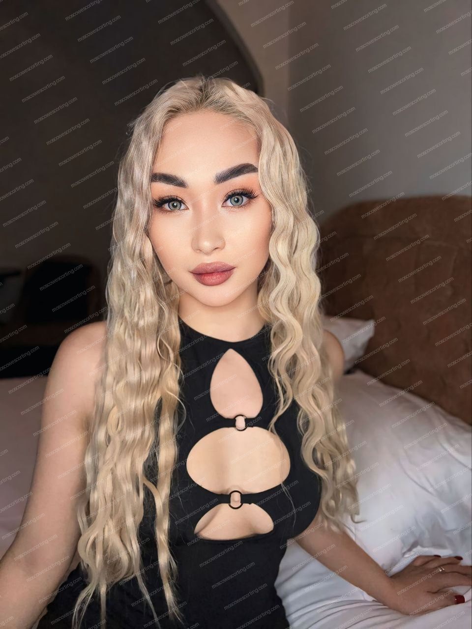 Эскорт модель Харли из Москвы