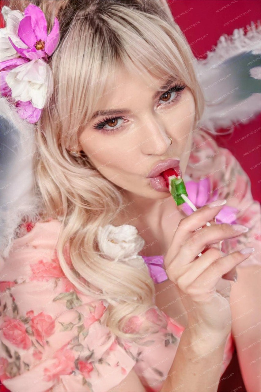 Эскорт модель Инесса из Москвы