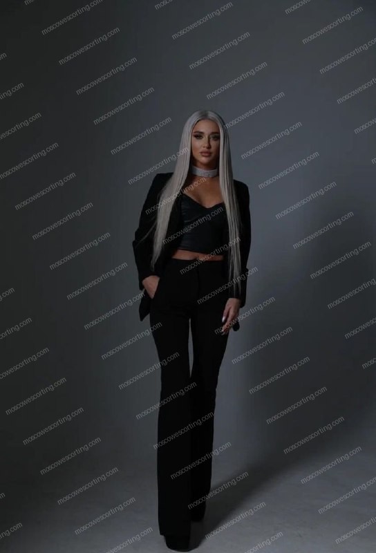 Эскорт модель Каролина из Москвы