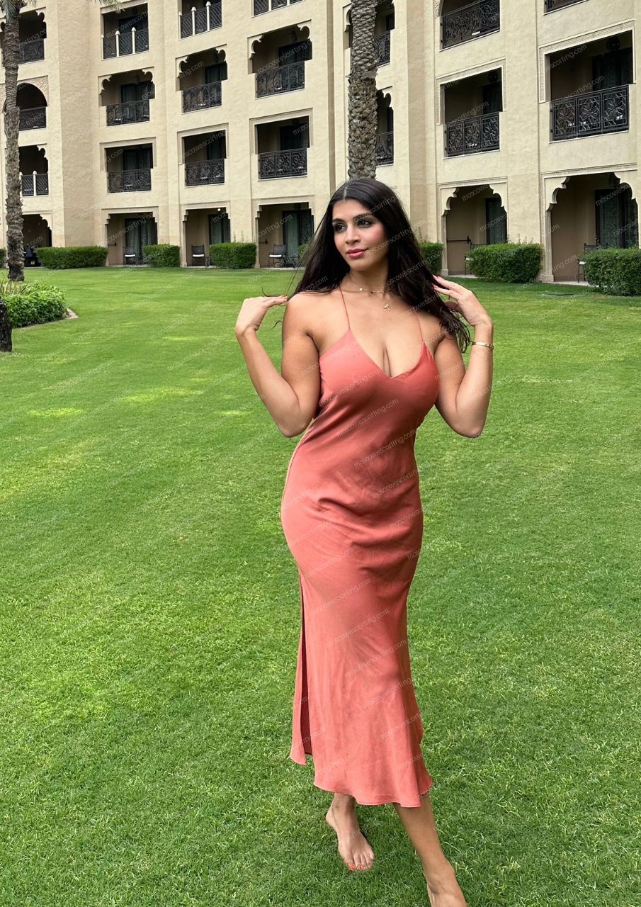 Эскорт модель Найла из Москвы