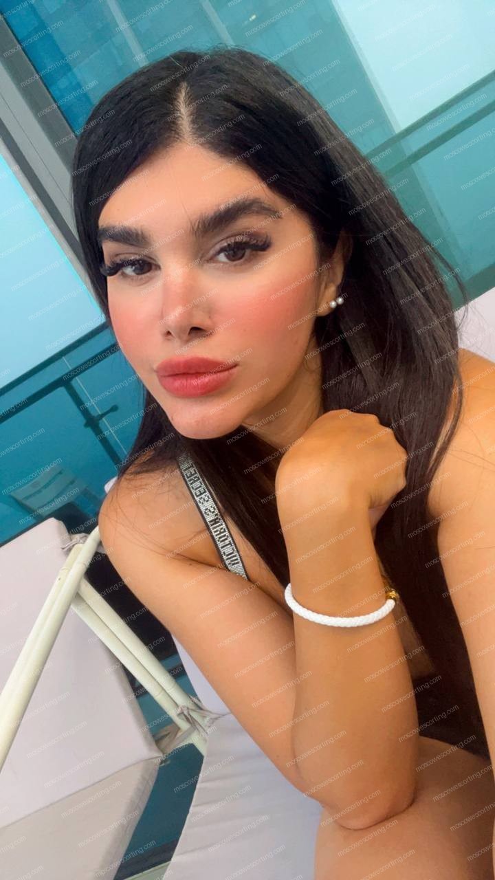 Эскорт модель Носика из Москвы