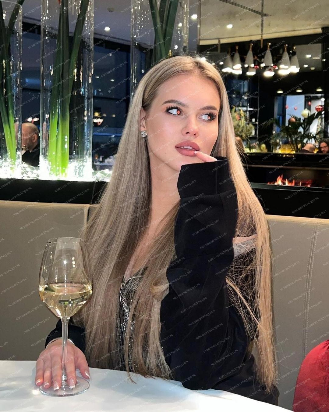 Эскорт модель Скайлар из Москвы