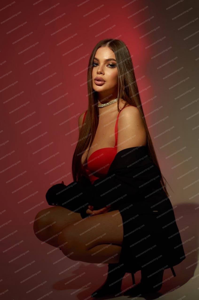 Эскорт модель Тира из Москвы