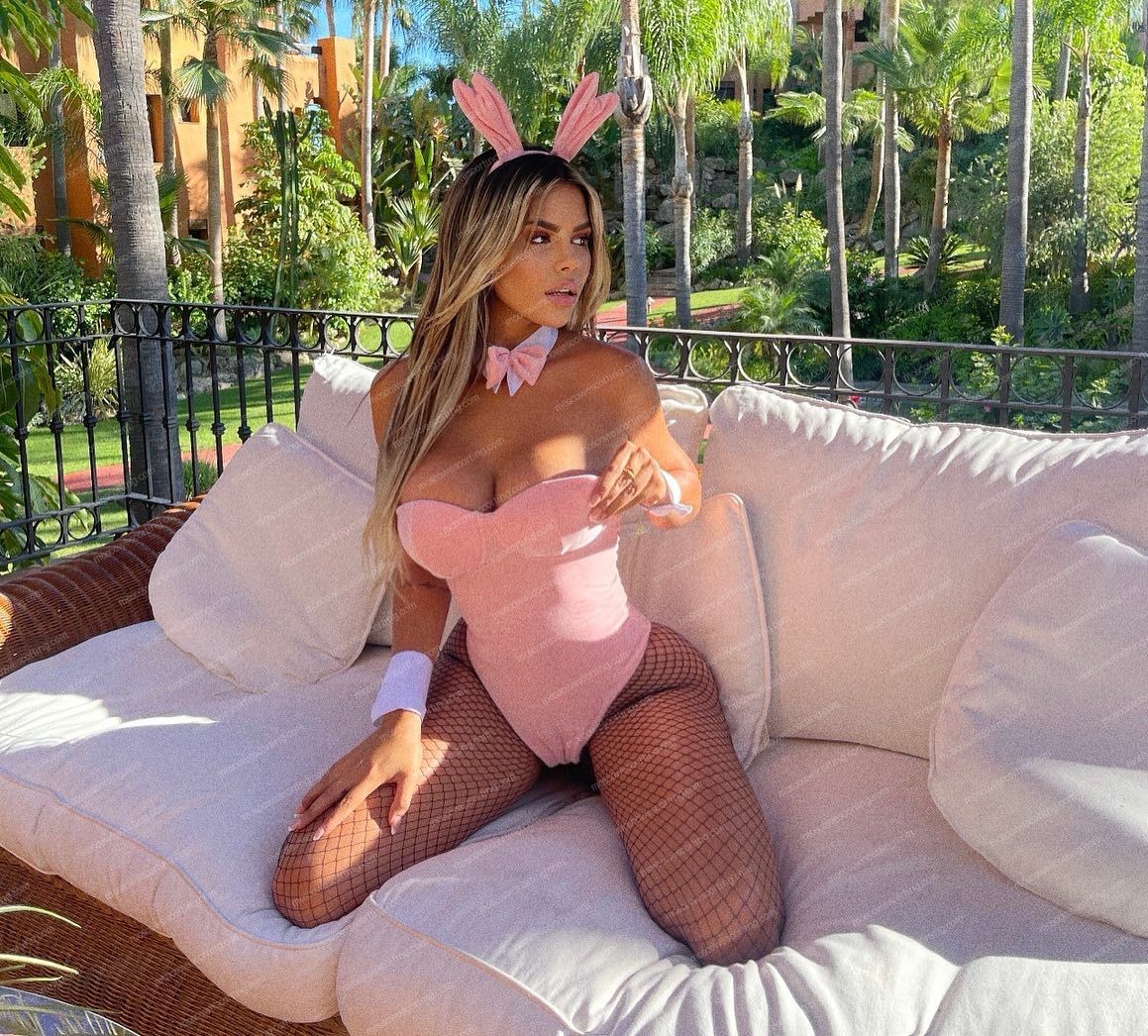 Эскорт модель Вирджиния из Москвы